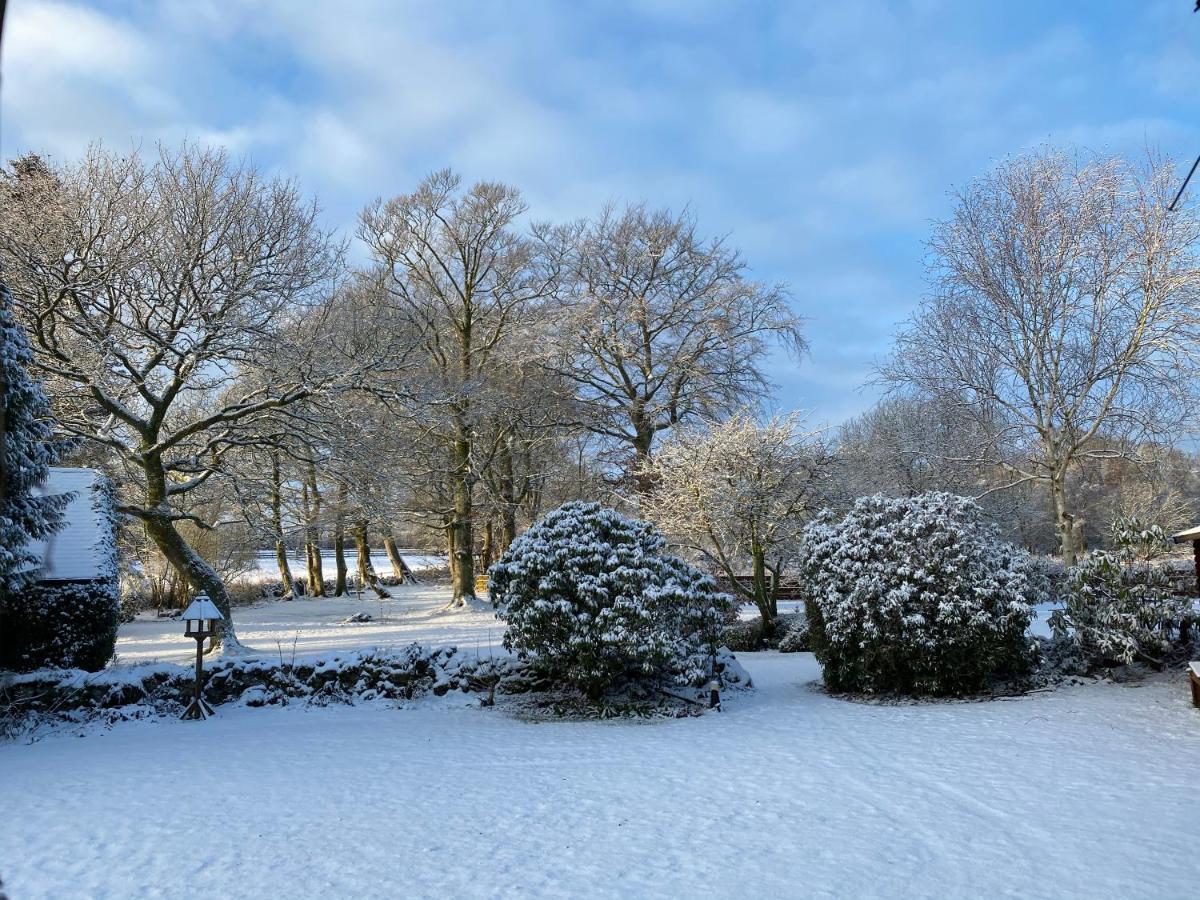 Serene Countryside Home With Manicured Gardens Stonehaven Exteriör bild