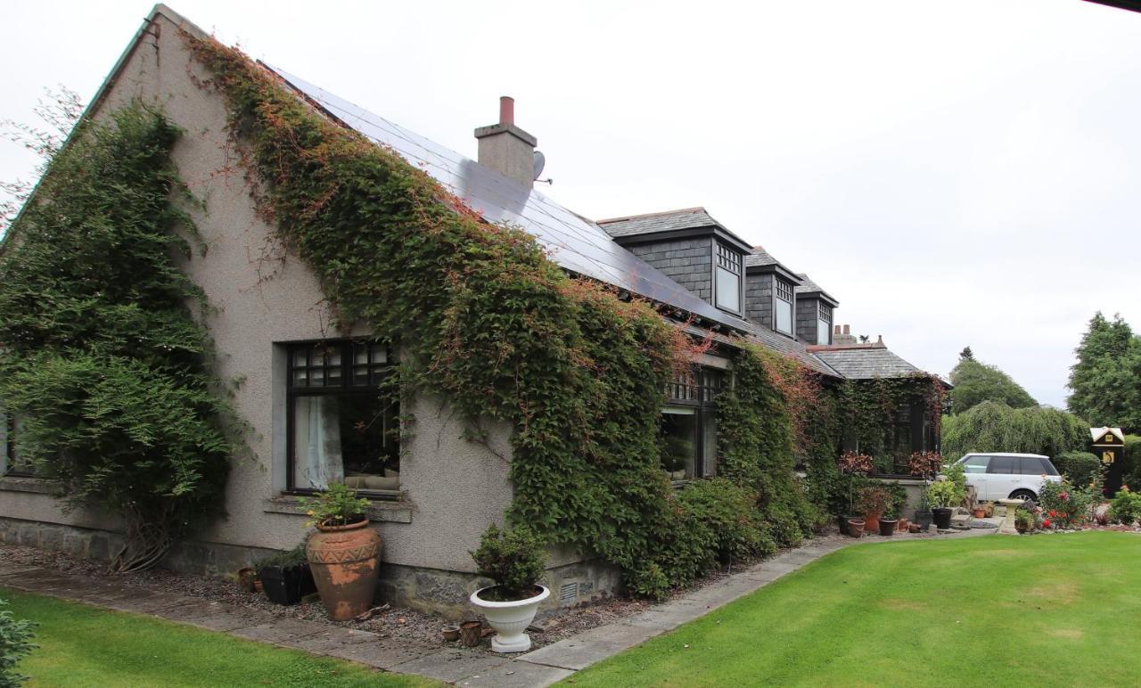 Serene Countryside Home With Manicured Gardens Stonehaven Exteriör bild