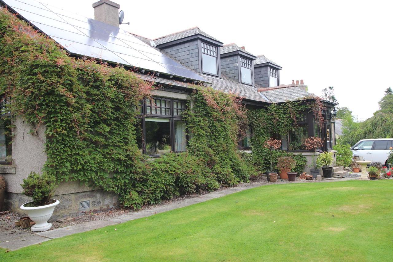 Serene Countryside Home With Manicured Gardens Stonehaven Exteriör bild
