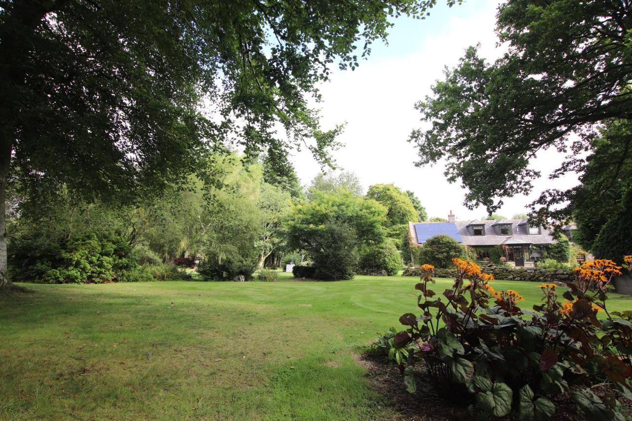 Serene Countryside Home With Manicured Gardens Stonehaven Exteriör bild